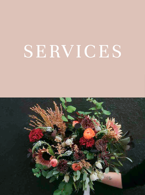 page services et bouquet de fleurs